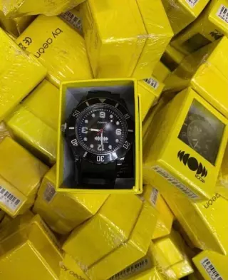 Moon Black Unisex Watch Pallet