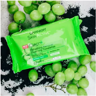 Garnier Active Makeup Remover Cleansing Towelettes 25-ct (Normal Skin) — Per Pack / 12 Pack