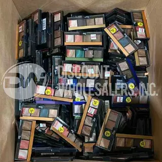 Revlon So Fierce Prismatic Palette Mix · 340 pcs · assorted shades