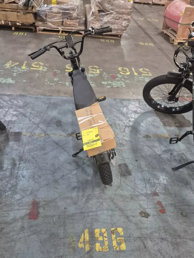 496: E Bike PL000V80