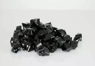 8210Black – 1 lb 1” Crystal acrylic ice-“1 Bag” Min 1 bag – Case 24 bags