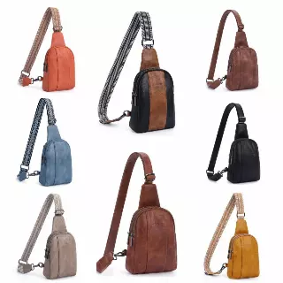Wholesale Lot Of 300 Vegan Leather Women’s Crossbody Bags – Suggested Retail Price $20 Each – Your Price Is Only $7 Each – Free Shipping On This Lot