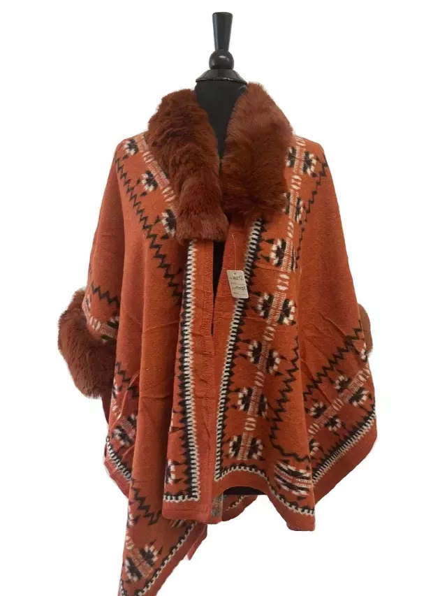 TX507 Faux Fur Pattern Cape — Orange