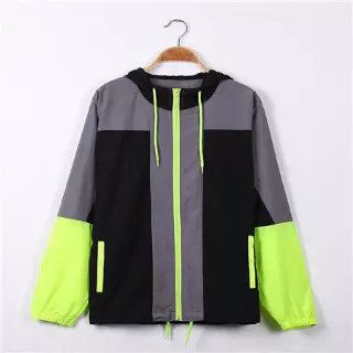 Men's Lightweight Hooded Windbreaker - Striker Black