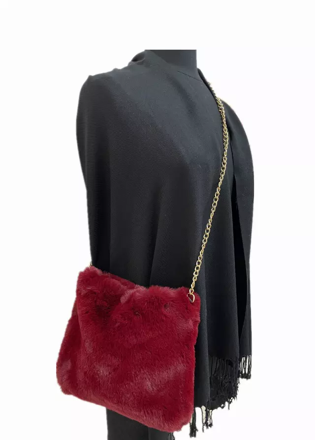 HX503 Faux Fur Crossbody Bag — Burgundy