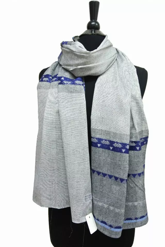 IN303C Metallic Scarf — Silver