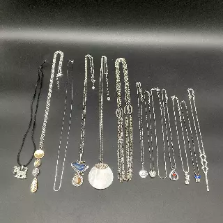 Mixed Costume Jewelry Lot 12 Necklaces Silver Gold Tone Mother of Pearl Enamel