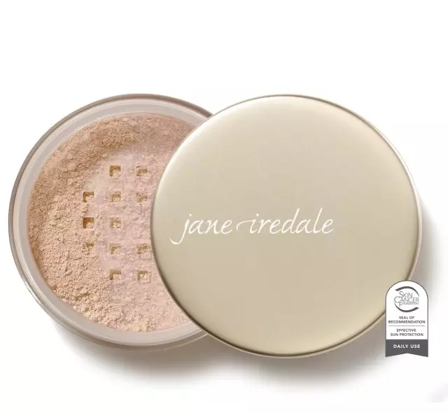 jane iredale Amazing Base Loose Mineral Powder, Luminous Foundation with SPF 20, Oil Free, Talc Free & Weightless, Vegan & Cruelty-Free Makeup