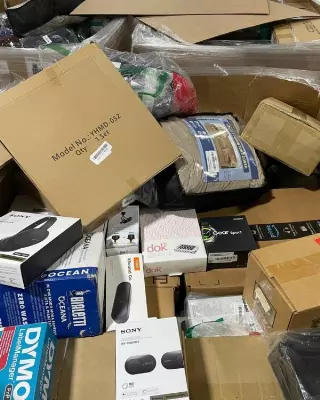 Amazon 7th Tall Small Pallets