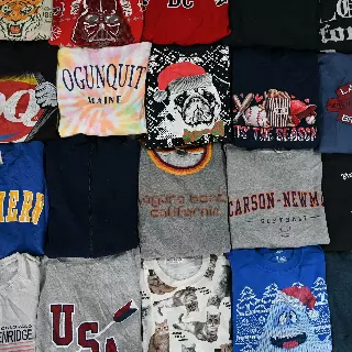 Wholesale Modern Graphic Sweatshirts (10 Pieces)