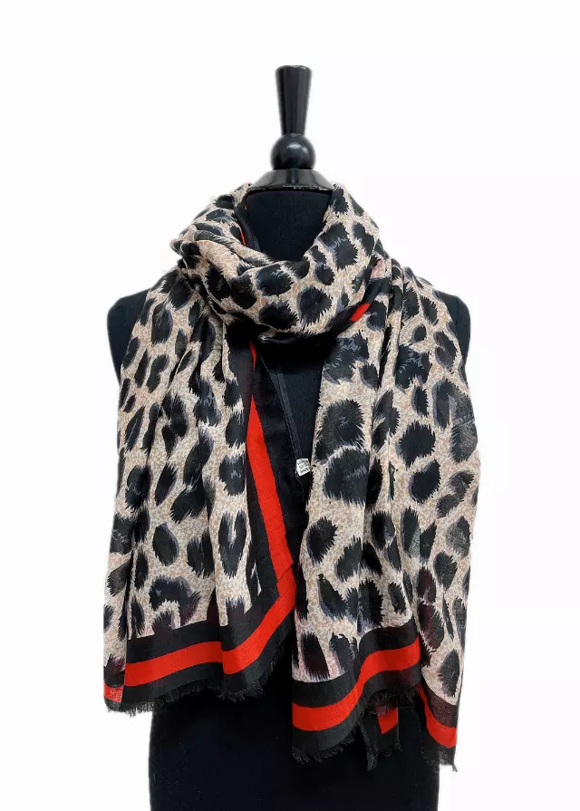 A210 Spring Lightweight Scarf — Black