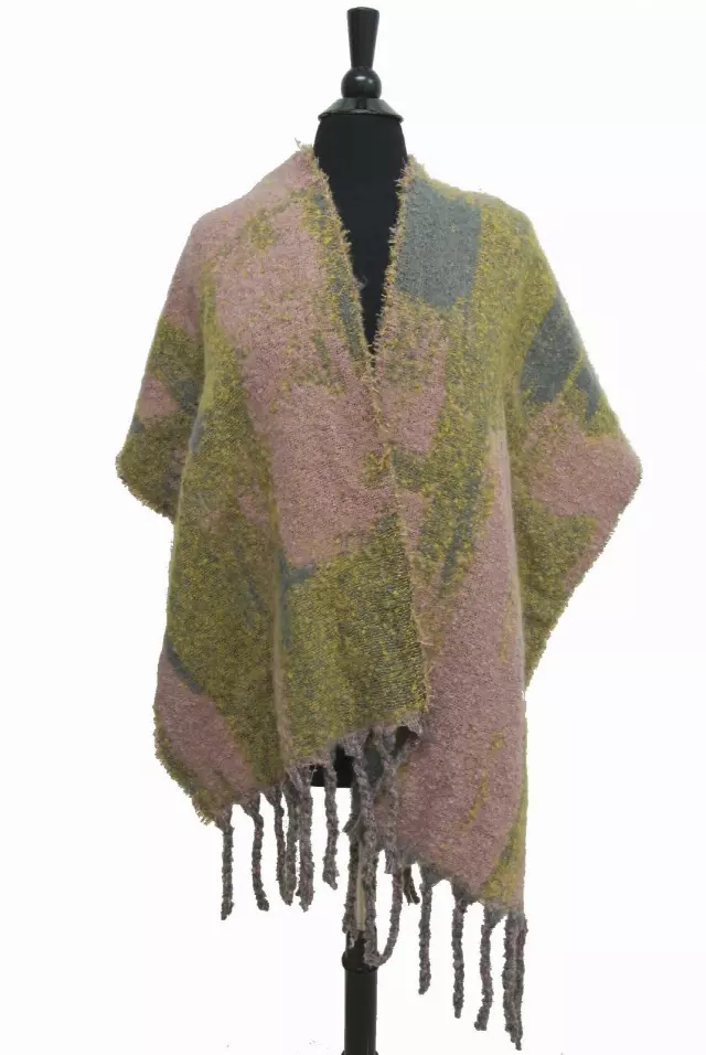 BF150 Pattern Winter Scarf — Pink