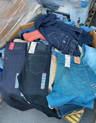 Levi's jeans lot · 1 unit · brand new, overstock, shelf pulls