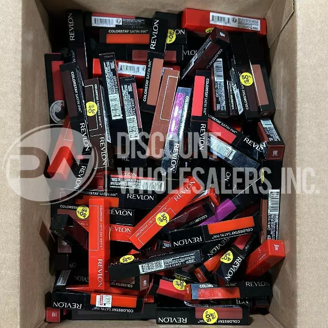 Revlon ColorStay Satin & Limitless Matte lot · 250 pcs