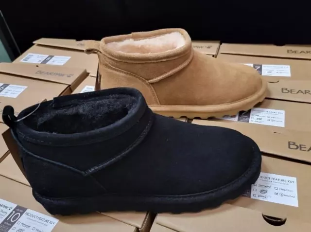 Ugg shoe pallets