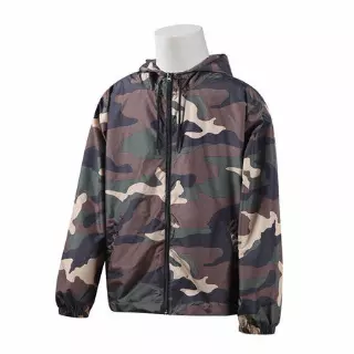 Men's Lightweight Hooded Windbreaker - Camo
