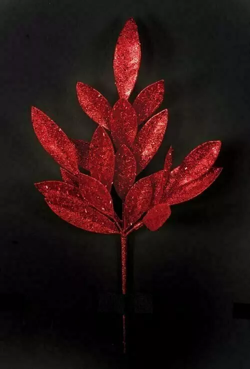 PPX5010red – 16.5” Sparkle Glitter bay leaf spray x 3 “dz” – MIN 1 DZ- CASE PACK 30 DZ