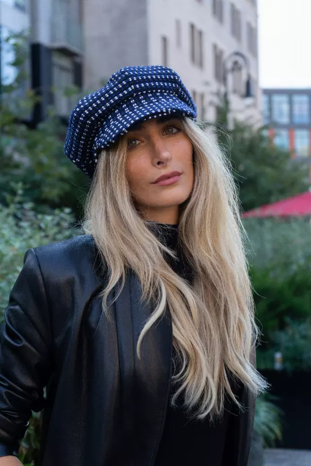 Magid Patterned Newsboy Cabby Hat — NAVY