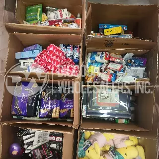 CVS Cosmetic lot · 2,012 units · new