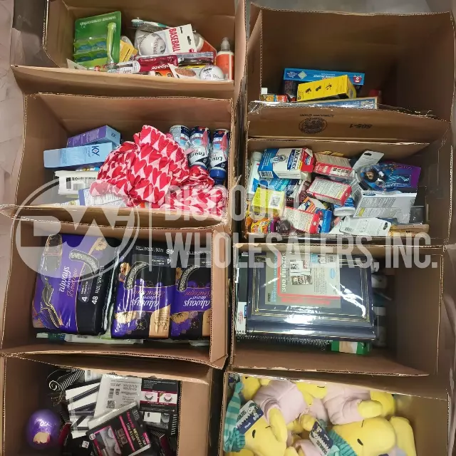CVS Cosmetic lot · 2,012 units · new