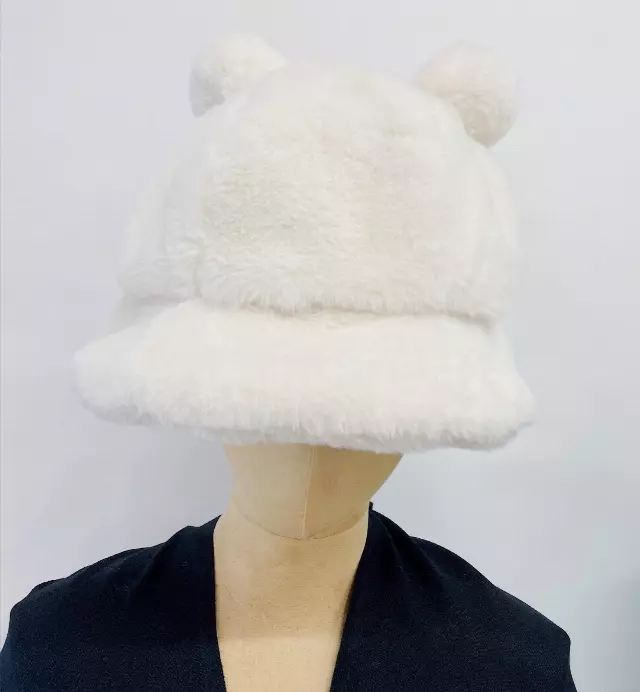 HX613 Pom Pom Fur Bucket Hat — White