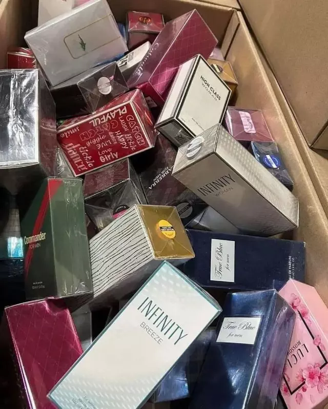 Wholesale perfume pallets · mixed brands · sealed bottles