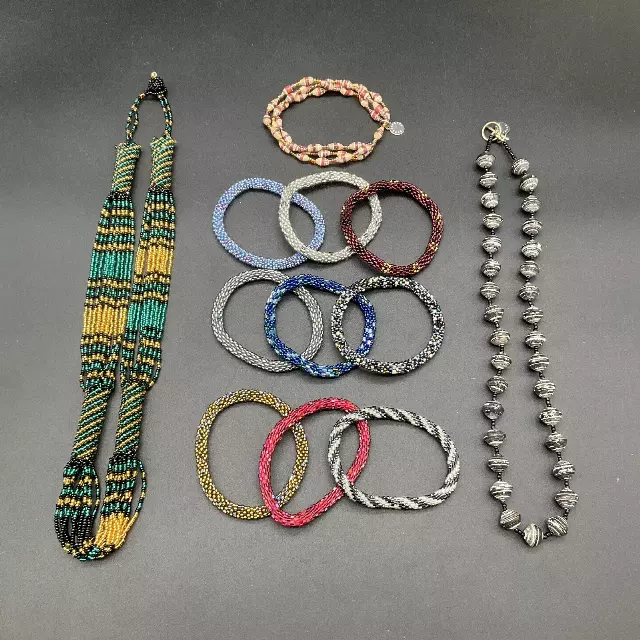 Beads for Life Uganda Paper Bead Glass Seed Bead Jewelry Lot 12 Pieces