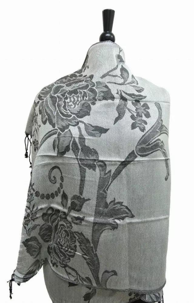 E017 Pattern Pashmina — black/white
