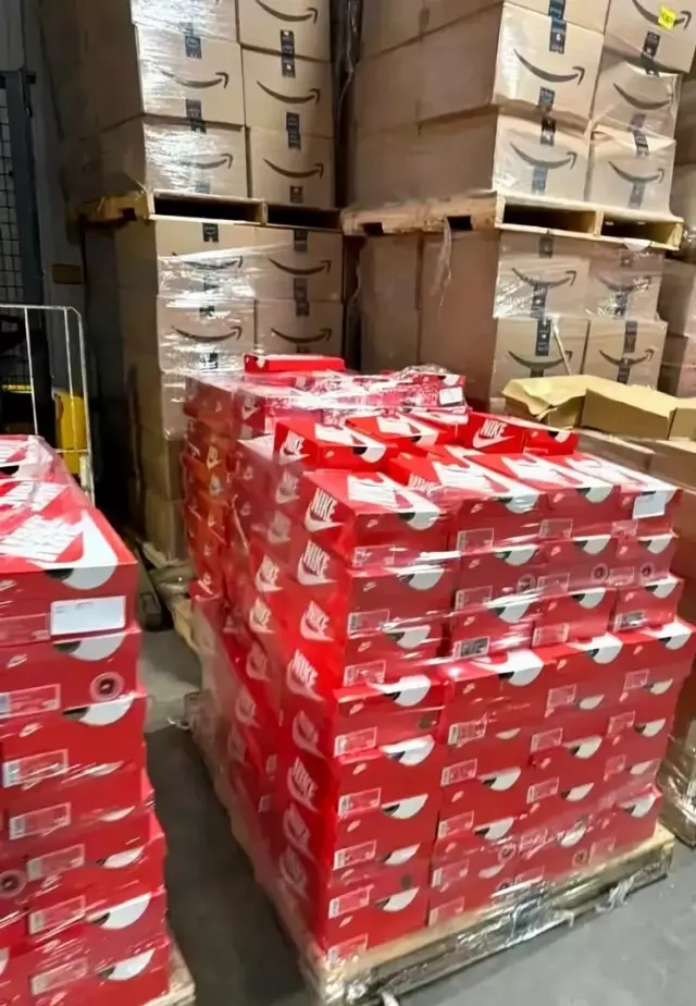 Nike Dunk wholesale lot · 60 pairs · New in Box