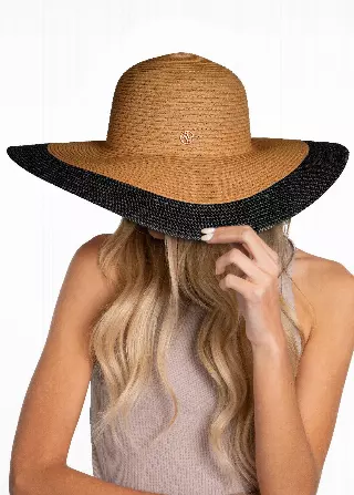 Adrienne Vittadini Large Brim Straw Color Block Floppy Hat — TOAST/BLACK