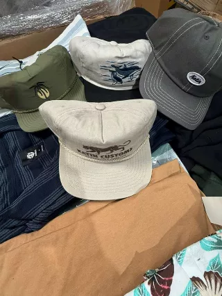 SURF wholesale mixed apparel pallets 100pcs