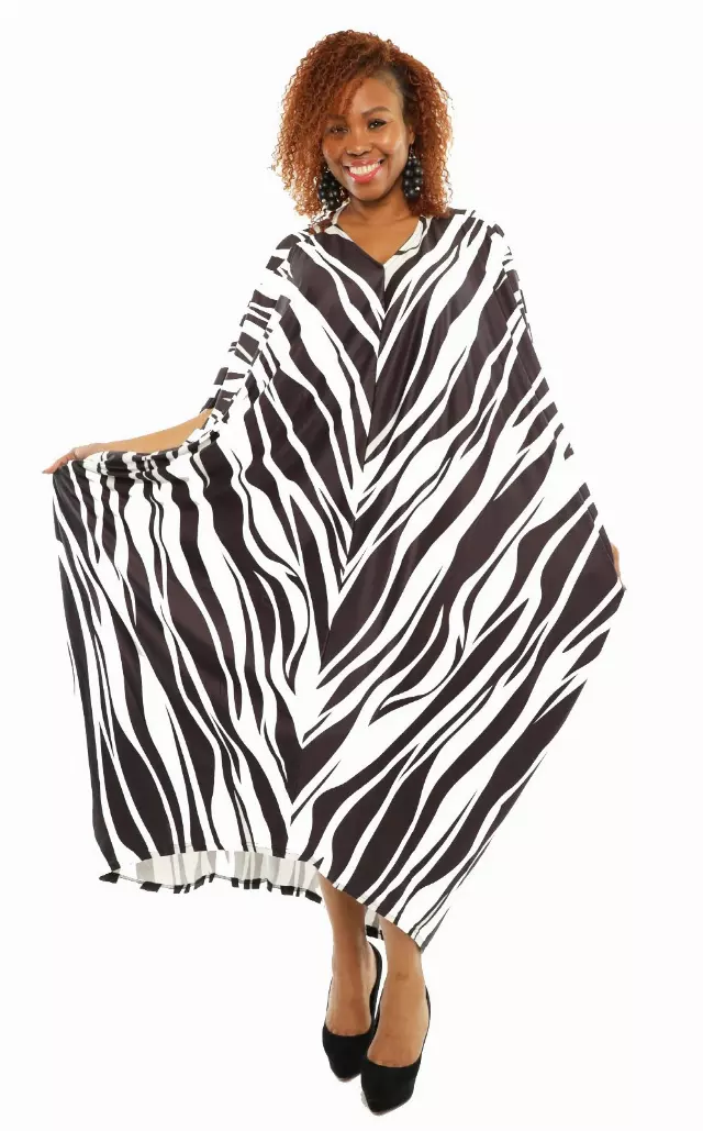 22139 - Black White Knit Kaftan - (3 Pcs Pre pack) - $20 Each