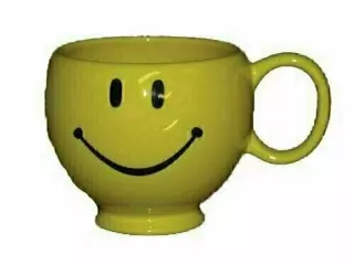 CP9106 – Yellow smile face mug 4.25” open, 4.25” high-“EA” min 12 pcs
