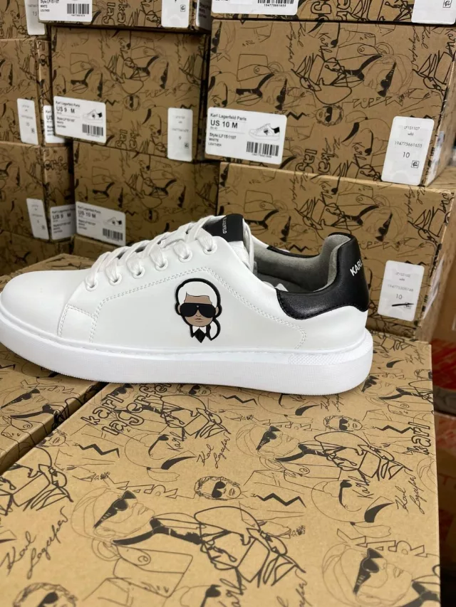 Karl Lagerfeld Wholesale Mens sneaker assortment 30pcs.