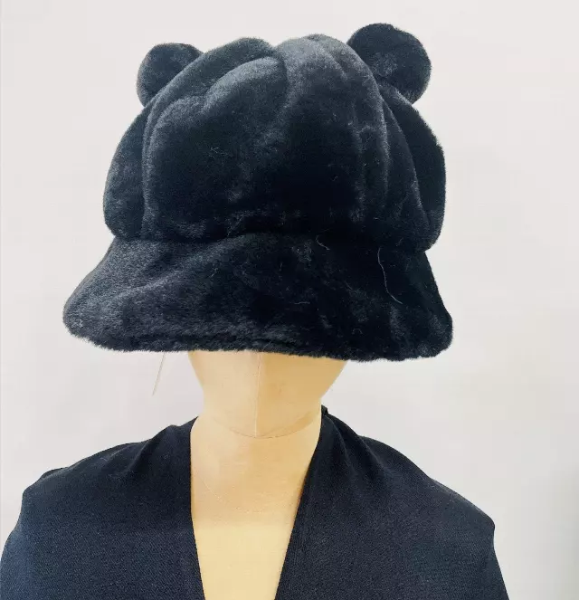 HX613 Pom Pom Fur Bucket Hat — Black