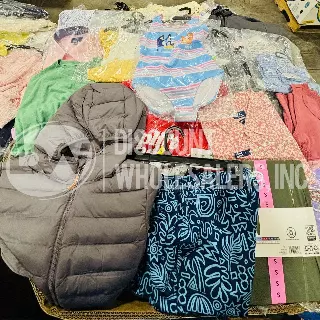 Recognized Brand Apparel Mix lot · 500 pcs