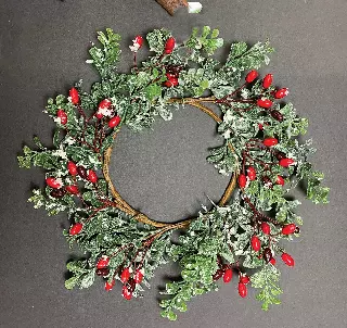 PMX5000-14 – 14” Frosted berry Boxwood wreath ( 6” candle will fit in the middle) Min 2-Case pk 48