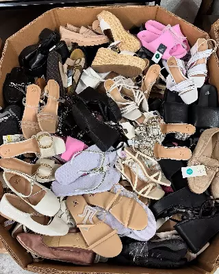Female shoes pallets · mixed · new to like-new