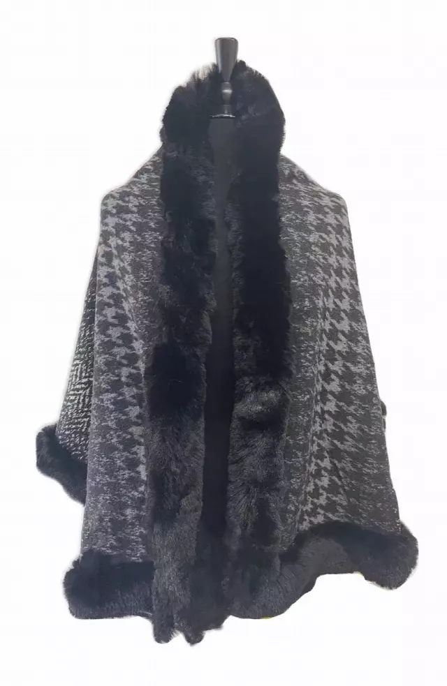 TX532 Faux Fur Houndstooth Cape — Black