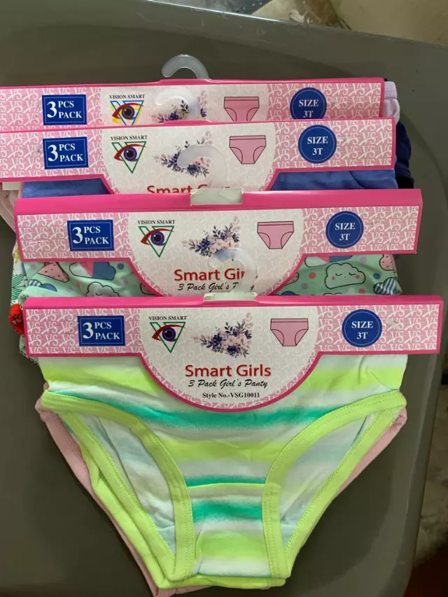 Wholesale Lot Of 576 Packs Of Girls Panties By Smart Girls – 3 Pairs In A Pack – 100% Cotton – Sizes 4-14 – Only $2.00 Per Pack