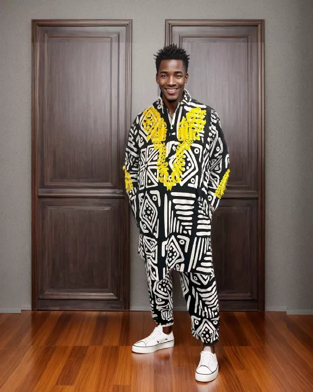 18035LS- Men's Ankara 3 pc Set (Top, Pants & Kufi) - (3 Per Pack) - $25.00 EACH — One Size Fits Most / 633C