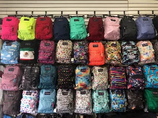 Handbags and wallets — 120 pcs