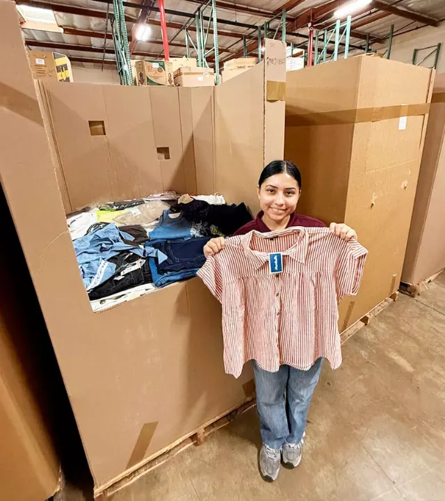 Women's summer clothing lot · 250 units · new
