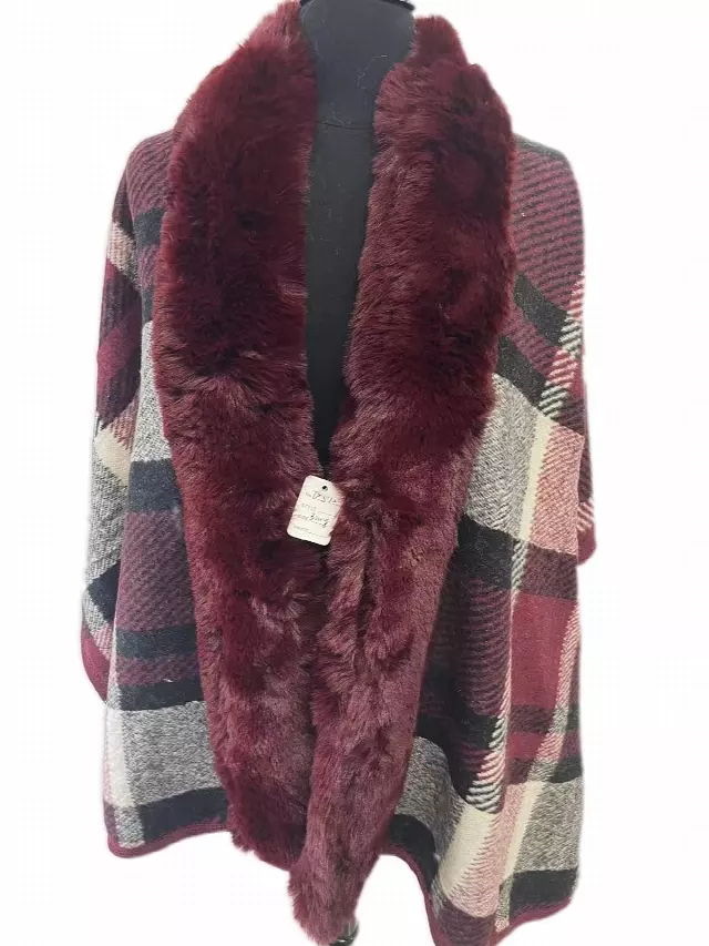 TX512 Faux Fur Plaid Cape — Burgundy