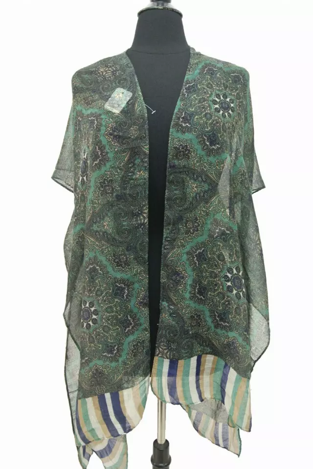 QC202 Paisley Print Kimono — Green