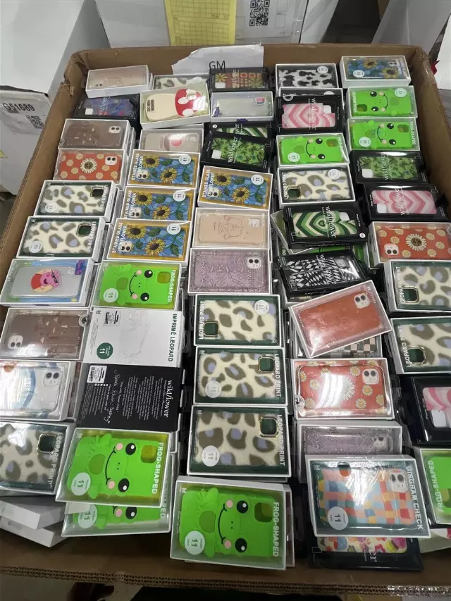 Assorted name-brand iPhone cases lot · new
