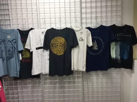 Quiksilver wholesale men tees assortment 48pcs.