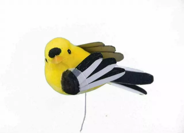 DP1010 – 2.5” Yellow bird on wire pick “DZ” Min 1 dz – Case 120 Dozen