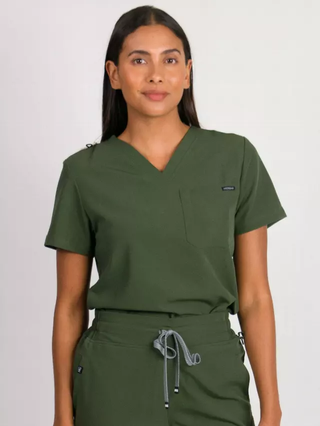 Camilla | Slim 1 Pocket Scrubs Top — Army Green / XXS