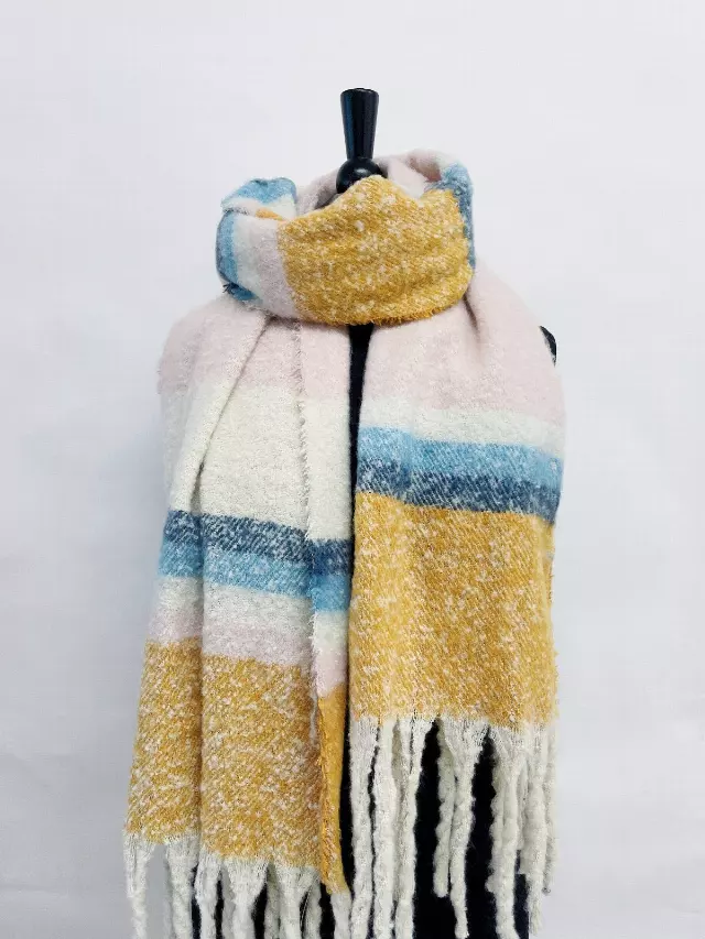 BF158 Stripe Pattern Winter Scarf — Yellow